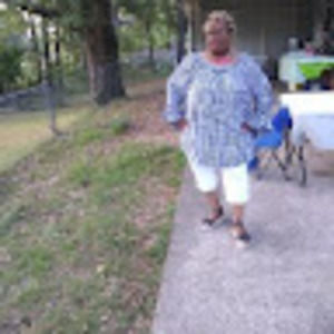 Meet your Posher, Sharon